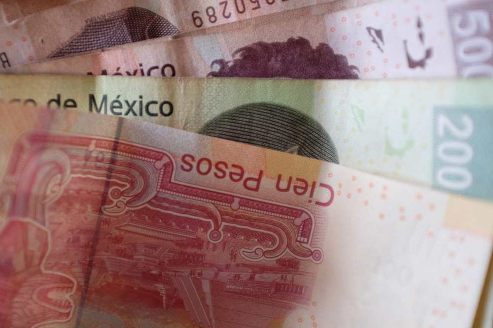Finding Pesos in Mexico as a Digital Nomad - Wanderer Financial Stock Trading Newsletter